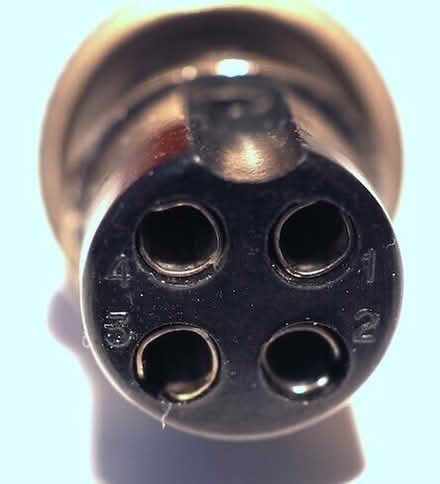 Photo of free 4-pin microphone connectors