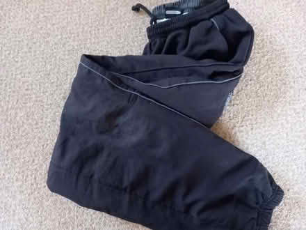 Photo of free Shorts / tracksuit trousers (Hathern LE11) #3