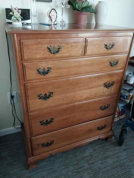 Photo of free Chest of drawers and bed side table (Maple Crest in Bluffton) #1