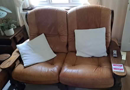 Photo of free Sofa suite (Windsor SL4) #1