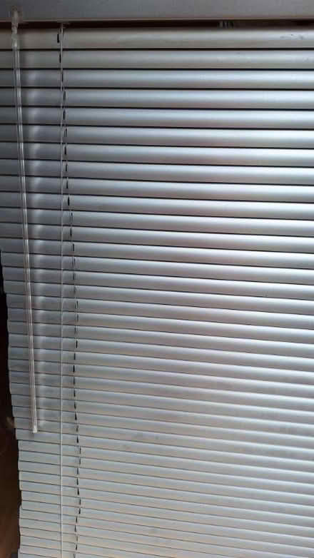Photo of free wide blue venetian blinds (Ness CH64) #1