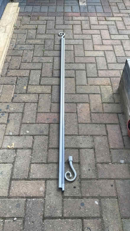 Photo of free a pair of metal curtain rods (Bicester, OX26) #3