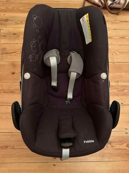 Photo of free Maxi Cosi Pebble car seat (South Norwood) #2