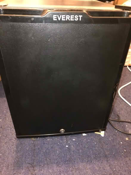 Photo of free Mini “Hotel room” style fridge (harrow HA1) #1