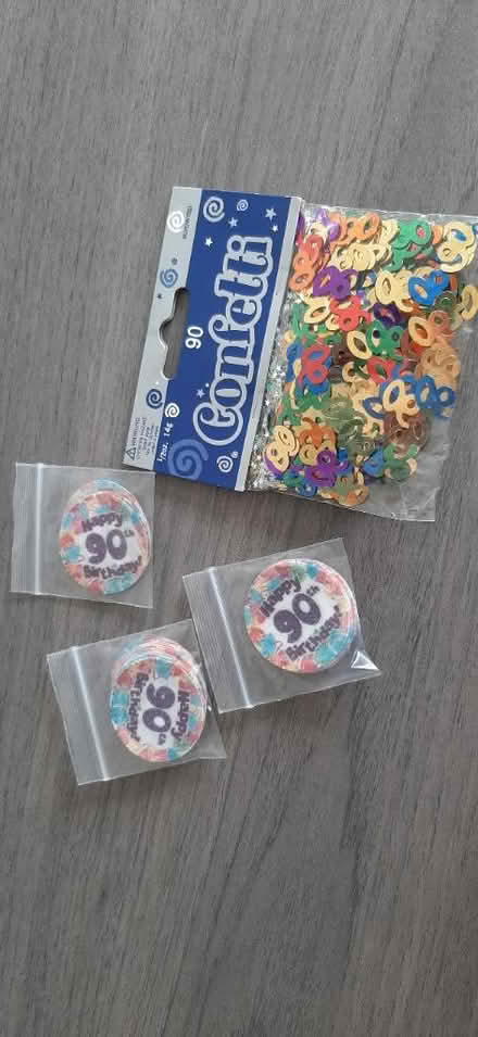 Photo of free Age 90 Confetti & Cupcake Toppers (WA11) #1