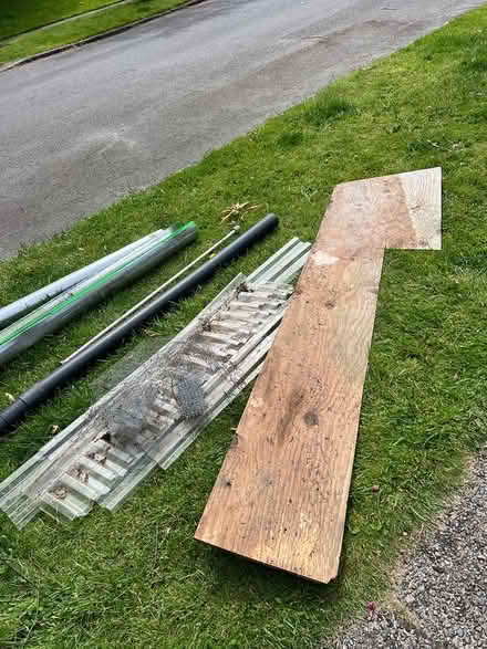 Photo of free Plywood scraps & misc (Wedgewood 4070 NE 97 th) #2