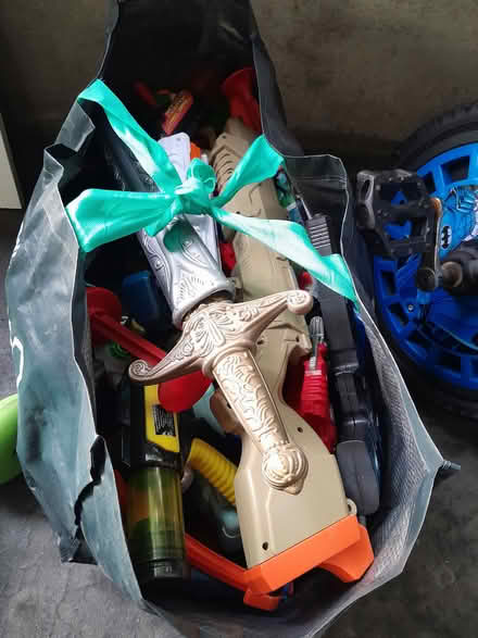 Photo of free Garage clearance - 14/06 (SE15) #3