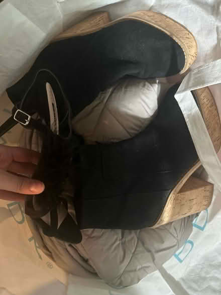 Photo of free Women’s shoes 6-7, jacket, misc (N22) #1