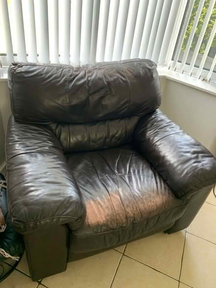 Photo of free Leather Chair (M32) #1