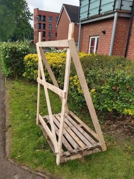 Photo of free Wooden Delivery Pallet (North Dunstable) #1