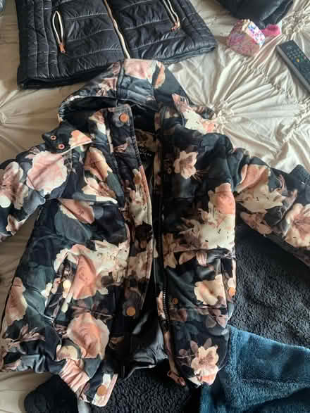 Photo of free Girls firetrap coat (WV3) #1