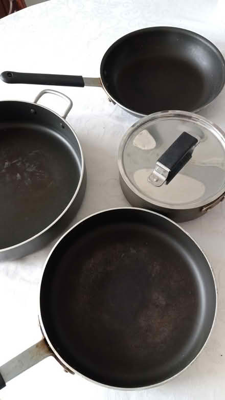 Photo of free Non-stick cookware (north Oak Park) #1