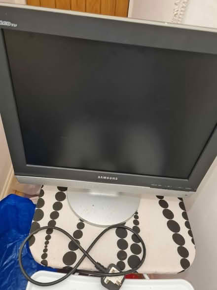 Photo of free Samsung LCD TV (Streatham SW16) #1