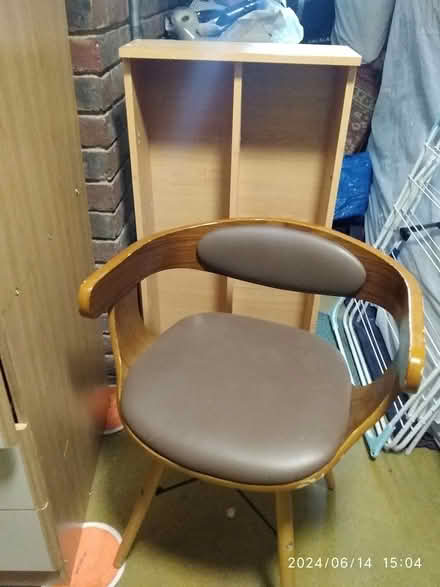 Photo of free Must go this weekend - Wardrobe etc (Staines TW18) #3