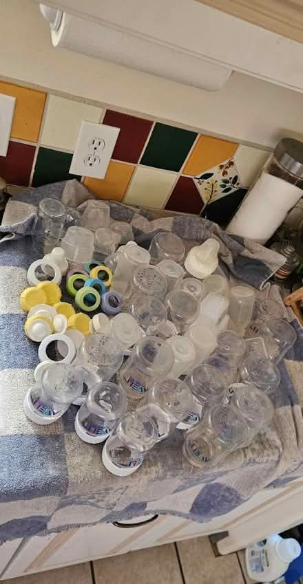 Photo of free Baby Bottles and lids (Carlisle / Gibson) #1