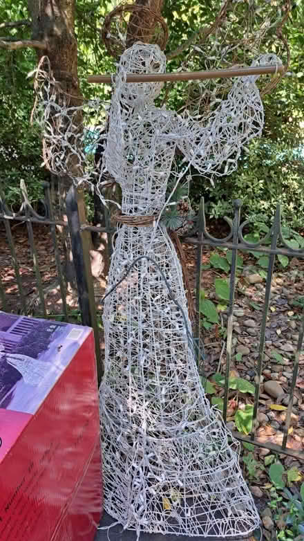 Photo of free Christmas Angel (Fairfax Station) #1