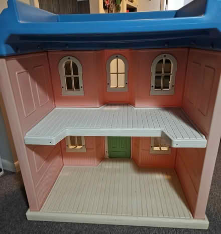 Photo of free My Size Toy house (Mount Prospect) #1