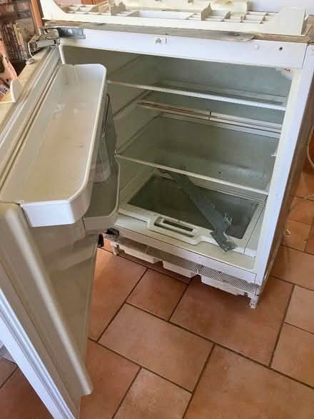 Photo of free Old but working under counter integrated fridge (New Milton BH25) #1