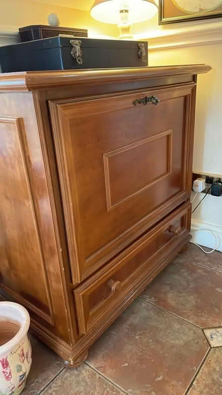Photo of free Vintage drinks cabinet (Timperley) #1