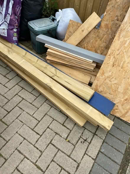 Photo of free Various pieces of wood (Shurdington) #1