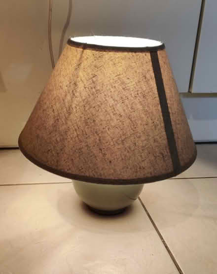 Photo of free Lamp, working, bayonet fixture (Abertillery NP13) #1