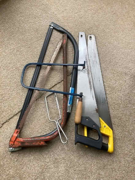 Photo of free DIY tools and various fixings (Scotton HG5) #2
