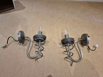 Photo of free Set of lights....3 ceiling and 2 wall (Condicote GL54) #1
