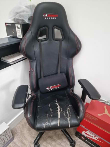 Photo of free Gamer desk chair (OX4) #1