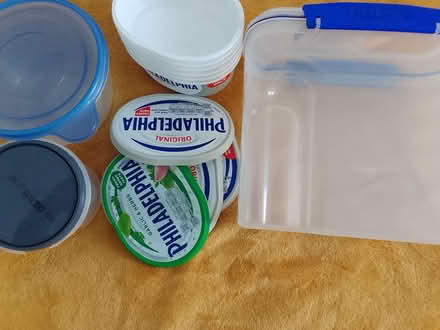 Photo of free Kitchen stuff (Scotstoun, Glasgow) #3