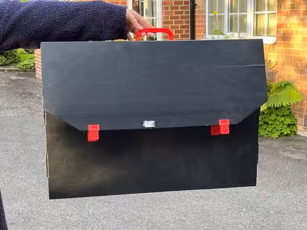 Photo of free A2 portfolio folder with handle and clips (Harrogate HG2) #1