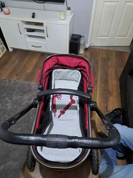 Photo of free pushchair (SW16) #3
