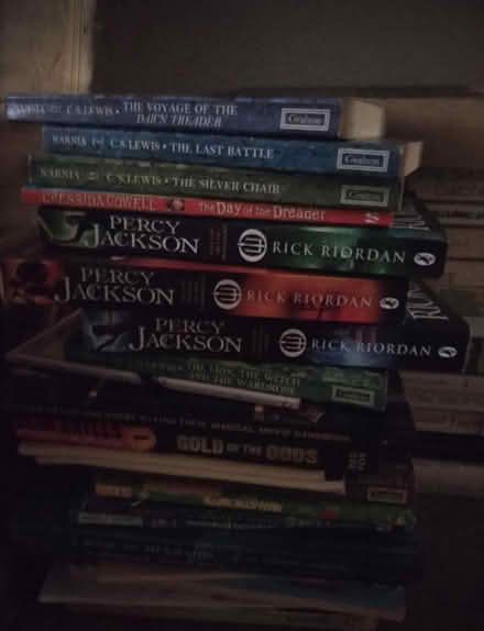 Photo of free Books 📚 (Treliske TR1) #2