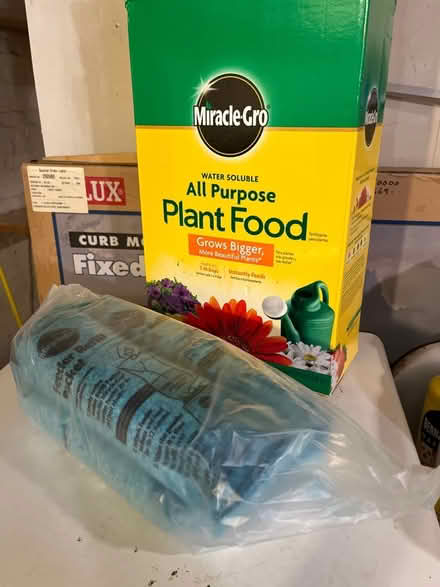 Photo of free Miracle-Gro (Union Station) #2