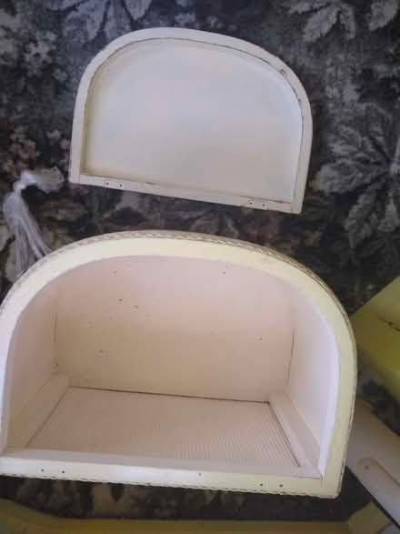 Photo of free Wicker ottoman for upcycling (Streetly) #2