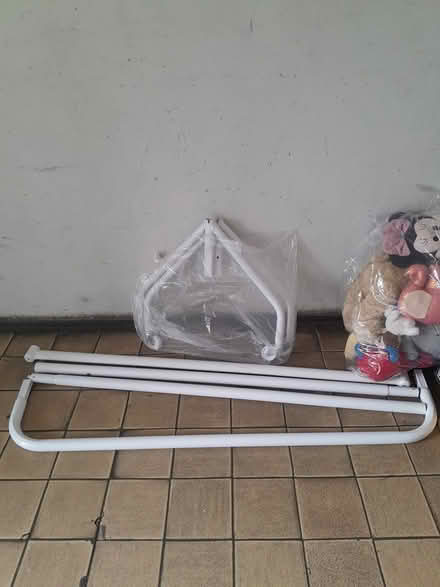 Photo of free Toys (SE15) #3
