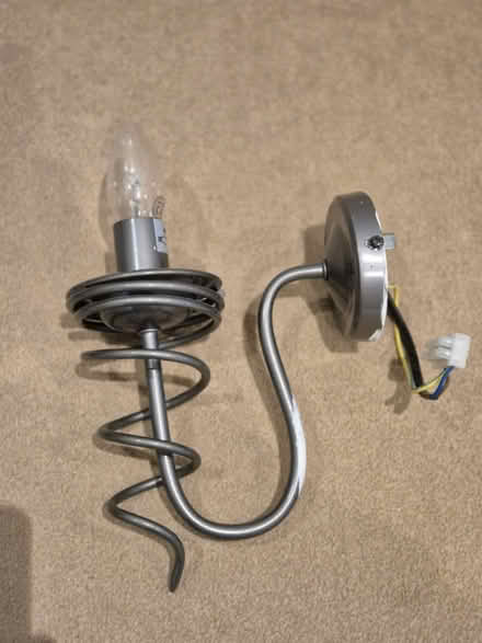 Photo of free Set of lights....3 ceiling and 2 wall (Condicote GL54) #2