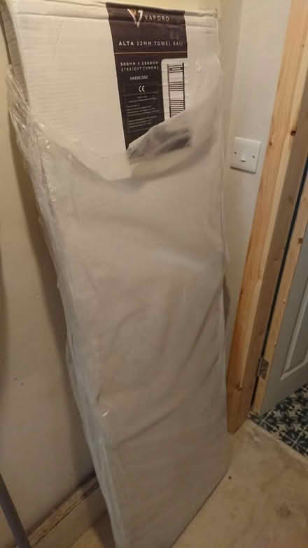 Photo of free Brand new Towel Rail (BT7) #2