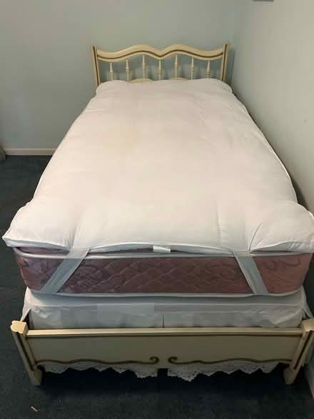 Photo of free Vintage girls twin bed (Spring Oak subdivision) #2