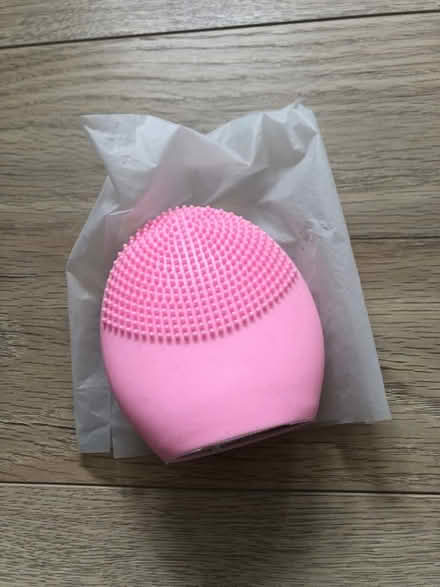 Photo of free Battery face cleaning thing (BA2) #2
