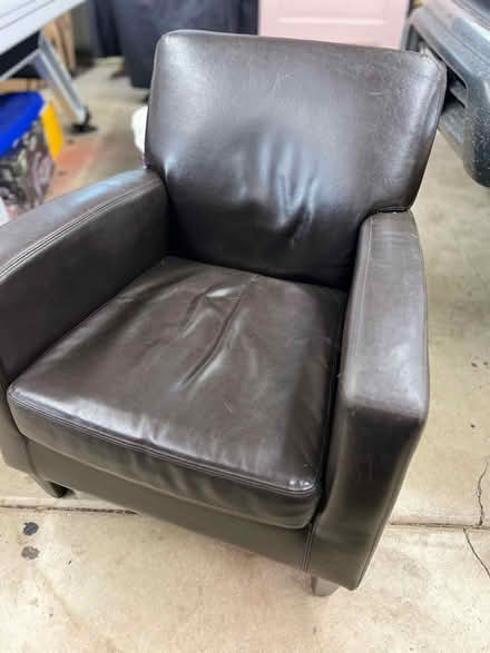 Photo of free Faux Leather armchair (Salmon Creek/Mt Vista (98686)) #3