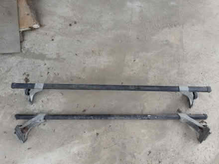 Photo of free Car roof bars (Yanwath CA10) #1