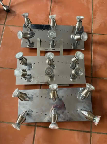 Photo of free 3 x rectangle light fitting (Redhill RH1) #1