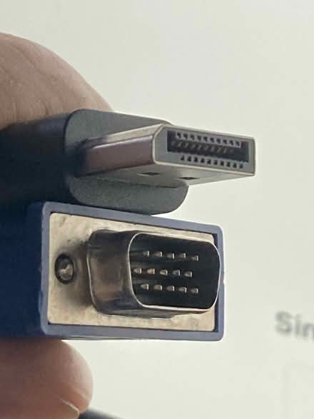 Photo of DisplayPort Plug to VGA 15 Pin (Twickenham TW1) #1