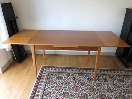Photo of free Extending table (Llandrindod LD1) #2