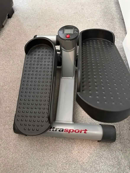 Photo of free Ultrasport Exercise Stepper (B5) #1