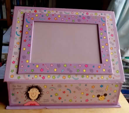 Photo of free Tracy Beaker letter-writing set (New Marston OX3) #2