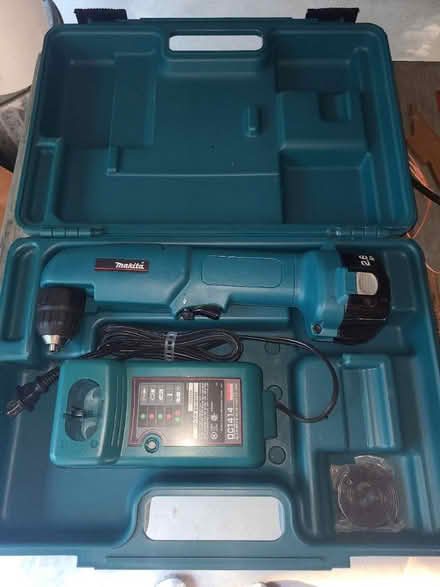 Photo of free Makita right angle drill (Ulster County) #1