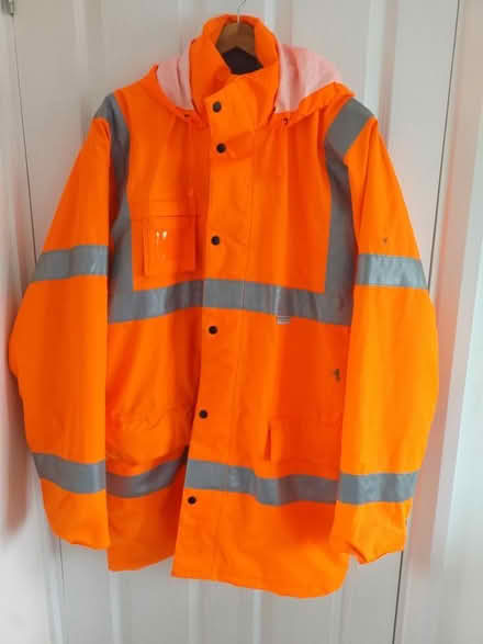 Photo of free High viz coat (Bugbrooke) #1