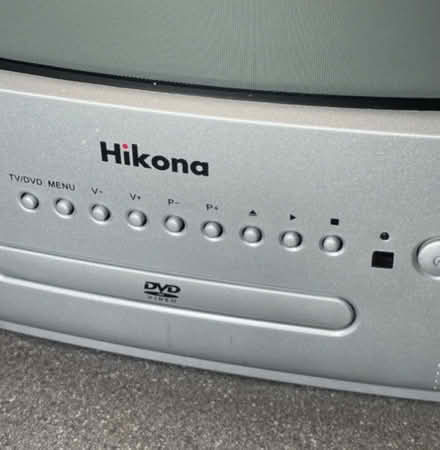 Photo of free Hikona tv dvd combo (Croydon) #2