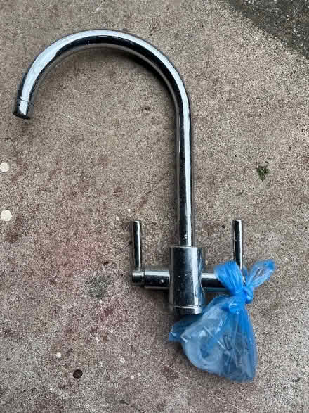 Photo of free Kitchen mixer tap (Leominster HR6) #1